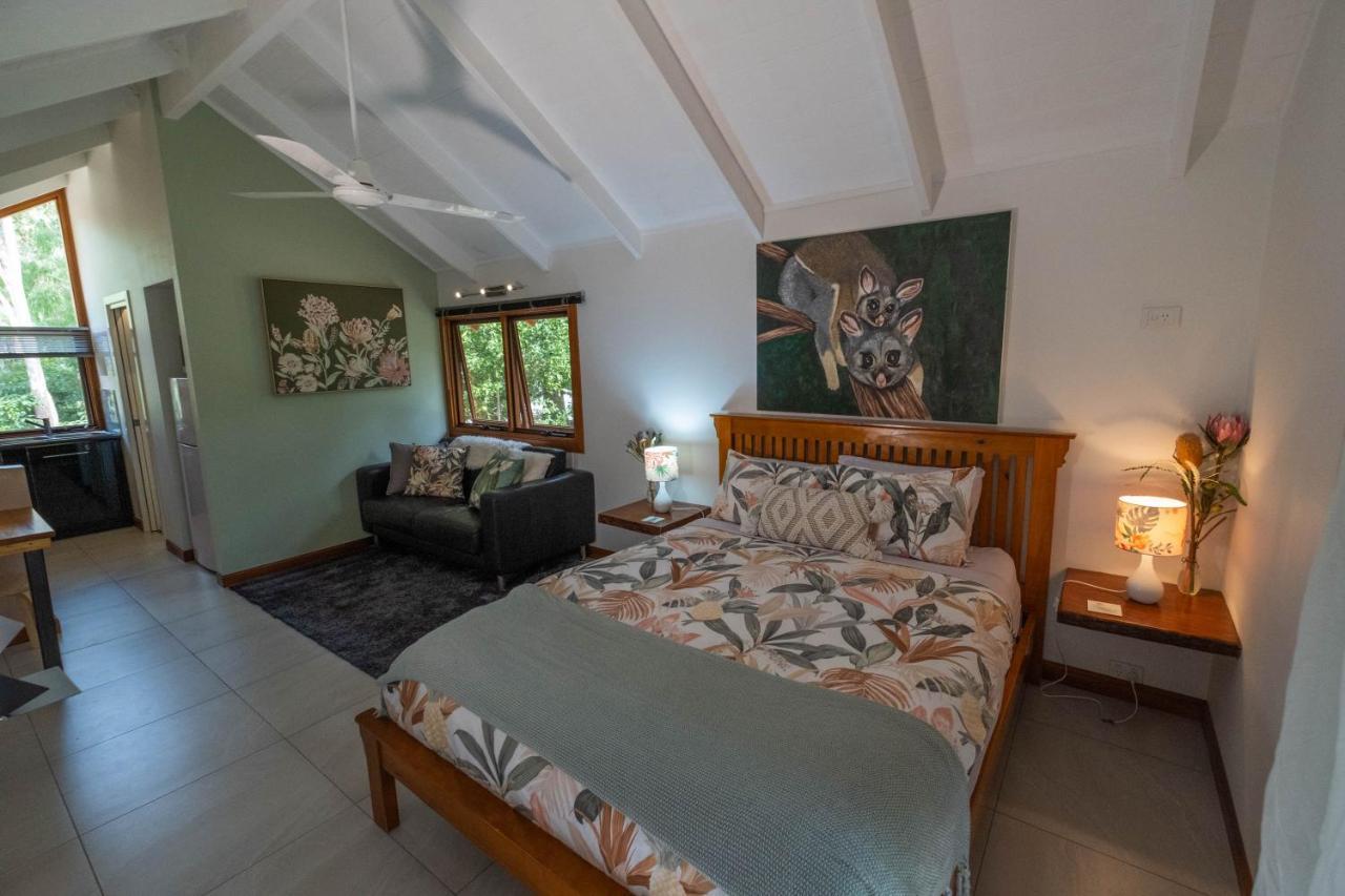 Airlie Beach Eco Cabins - Adults Only Экстерьер фото